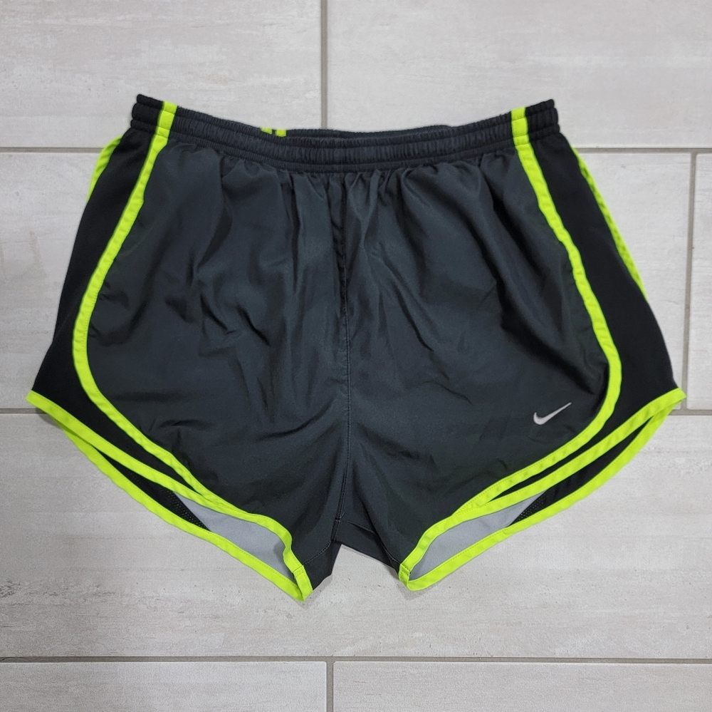 NIKE Dri-FIT Women's Black and Neon Yellow Running Athletic Shorts - RUN Swish